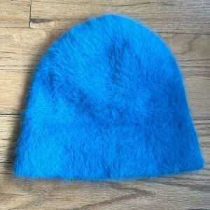 Blue angora toddler winter hat great condition